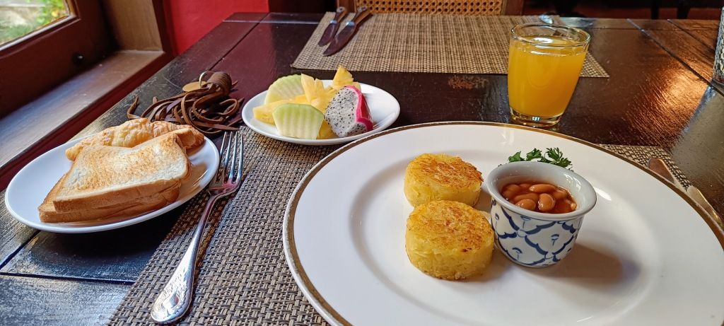 Breakfast at Praya Palazzo, Bangkok