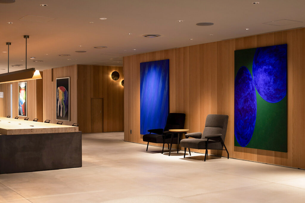 The Knot Hotel Lobby