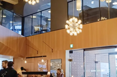 The Knot hotel lobby in Shinjuku