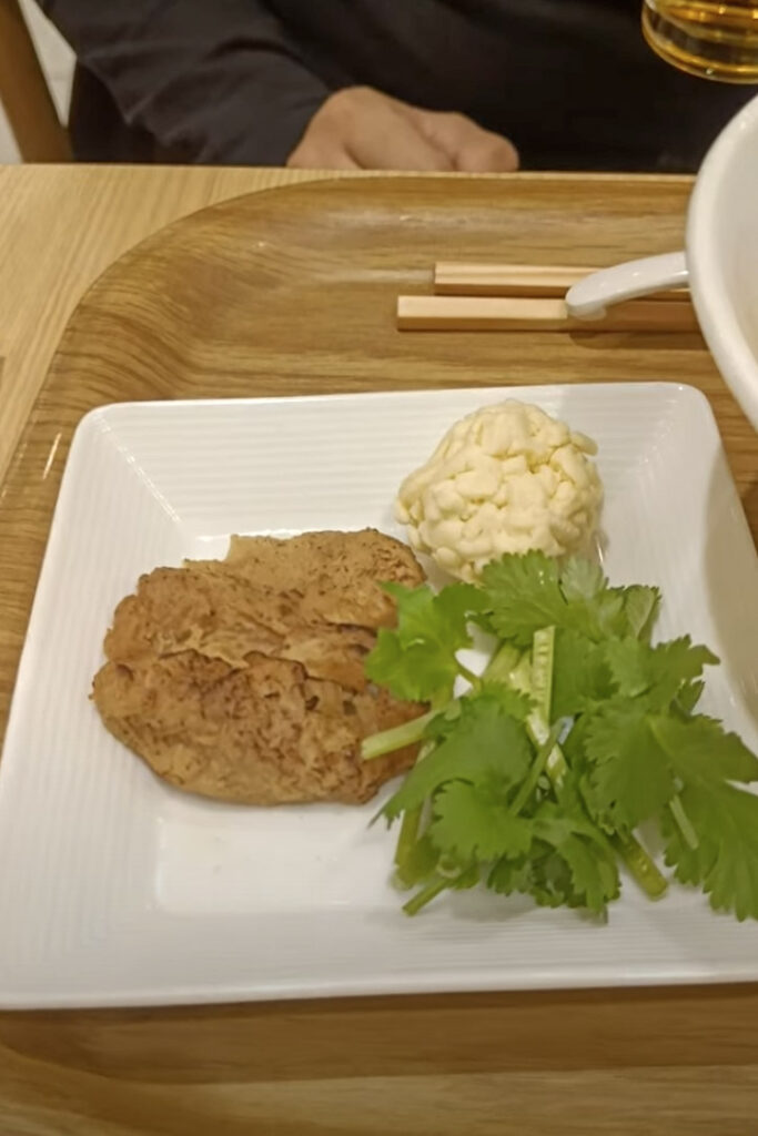 Broiled soy meat and vegan cheese at T's tantan