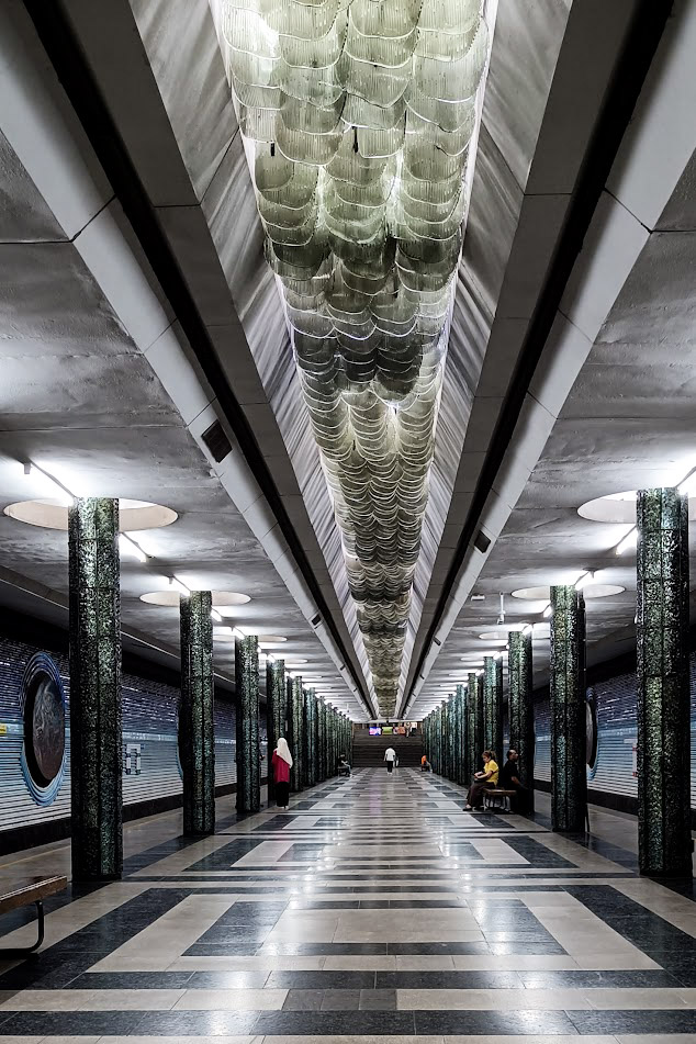 Cosmonauts / kosmonavtlar metro station in Tashkent, Uzbekistan